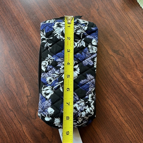 Vera Bradley, make up bag. - Picture 6 of 7